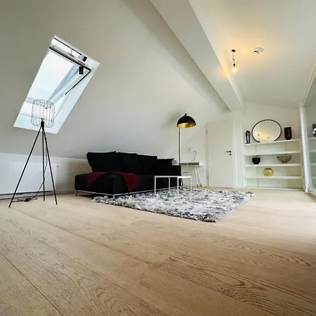 5 Min Walk From The Oktoberfest - Entire Appartement *